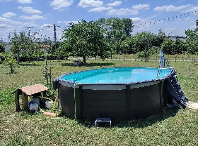 Chez Chapelle In The Heart Of The Gascony With Pool, Pets Welcome! *